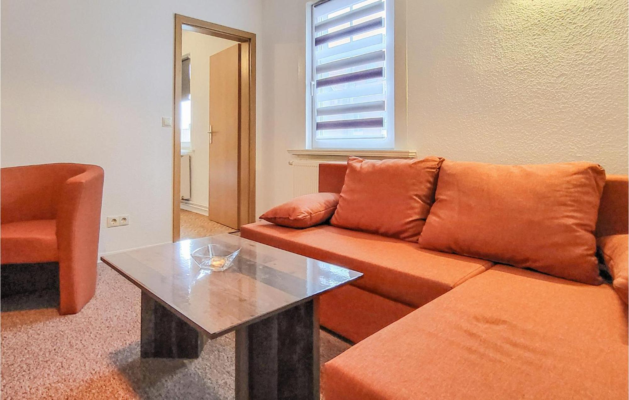 2 Bedroom Nice Apartment In Фридрихрода Экстерьер фото